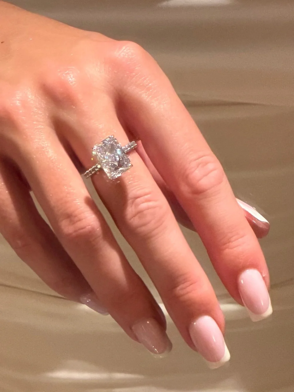 Daria Jewels make statement
